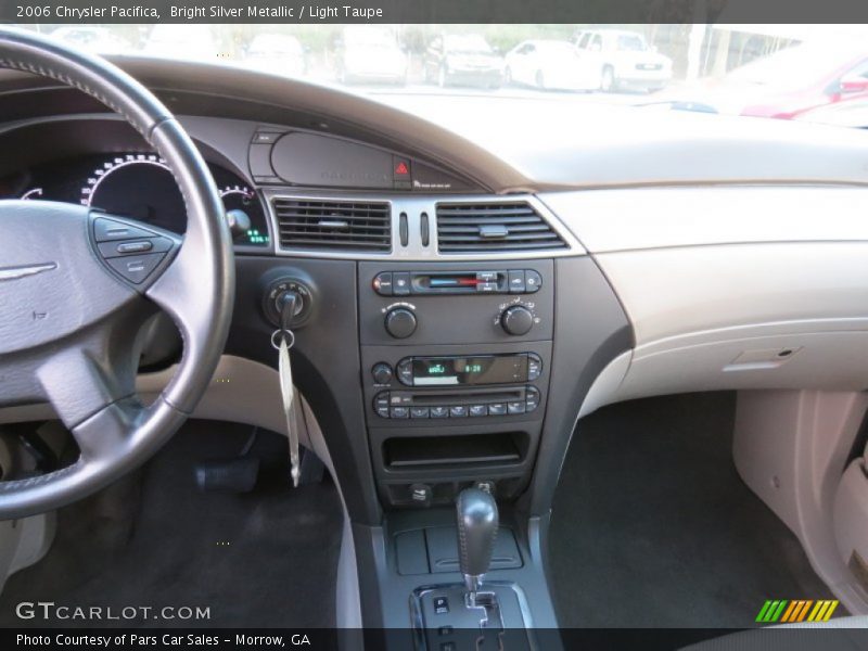 Bright Silver Metallic / Light Taupe 2006 Chrysler Pacifica