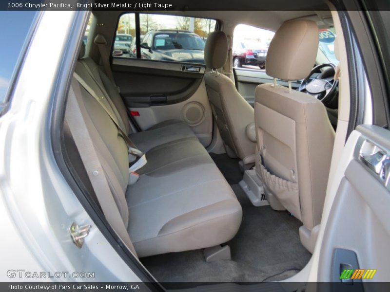 Bright Silver Metallic / Light Taupe 2006 Chrysler Pacifica