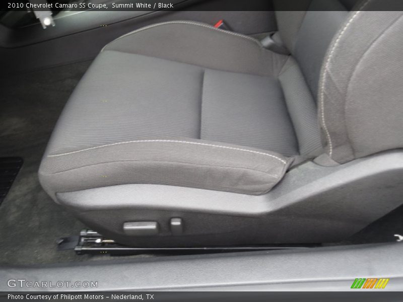 Front Seat of 2010 Camaro SS Coupe