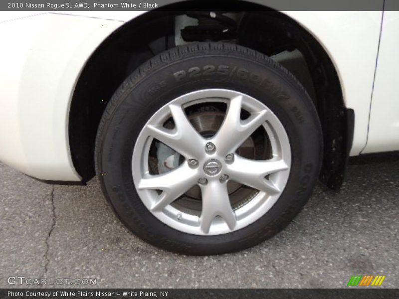Phantom White / Black 2010 Nissan Rogue SL AWD