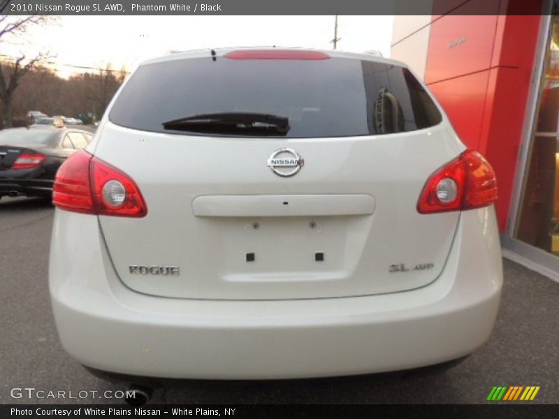 Phantom White / Black 2010 Nissan Rogue SL AWD