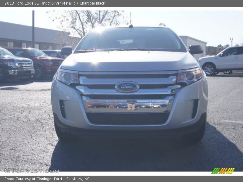 Ingot Silver Metallic / Charcoal Black 2013 Ford Edge SE