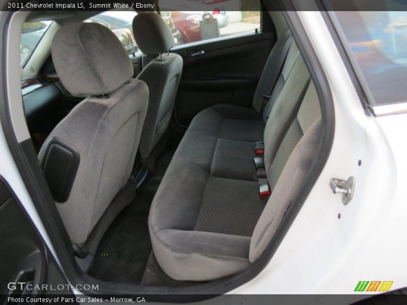 Summit White / Ebony 2011 Chevrolet Impala LS