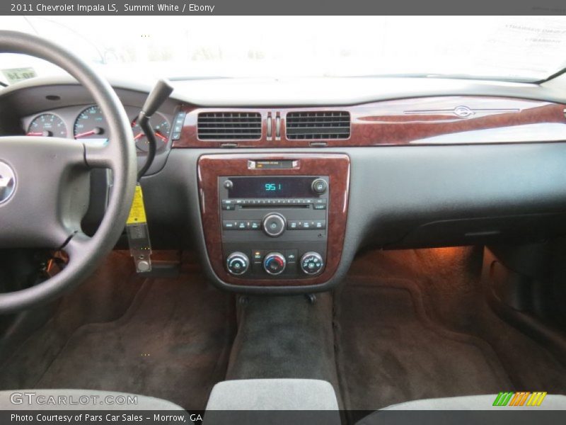 Summit White / Ebony 2011 Chevrolet Impala LS