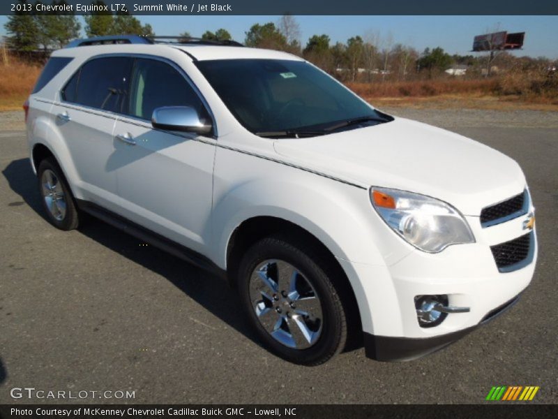 Front 3/4 View of 2013 Equinox LTZ