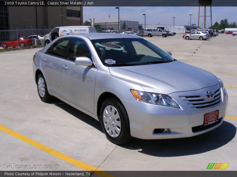 Classic Silver Metallic / Ash 2009 Toyota Camry LE