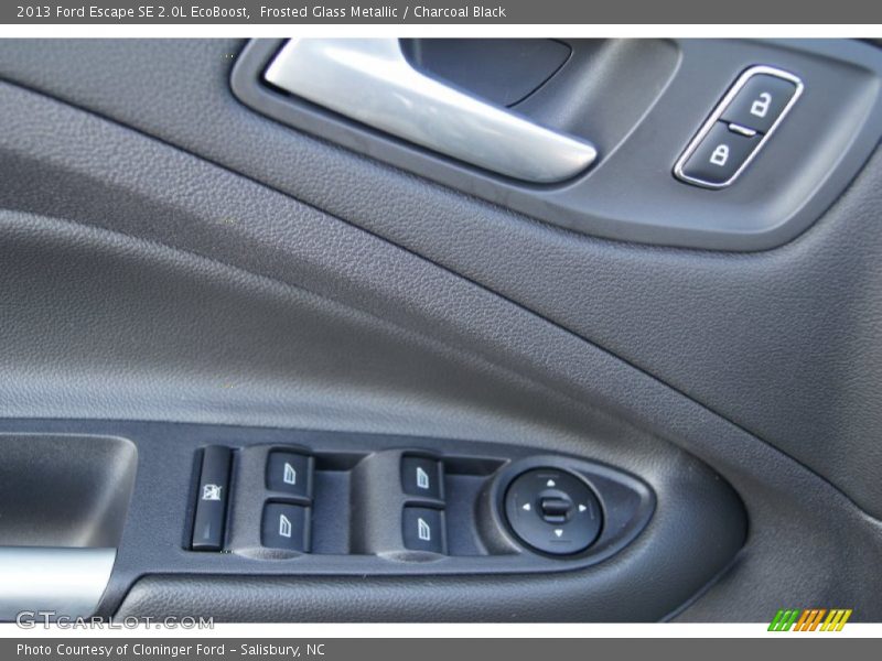 Frosted Glass Metallic / Charcoal Black 2013 Ford Escape SE 2.0L EcoBoost