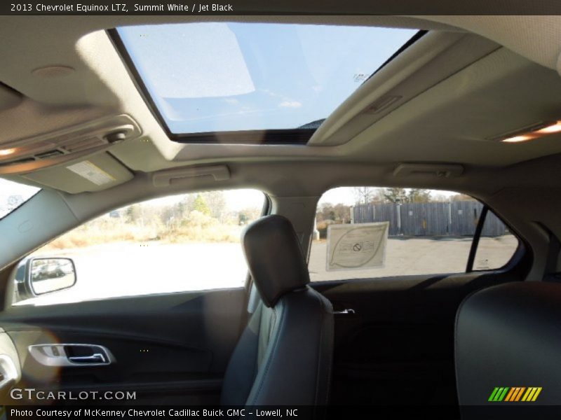 Summit White / Jet Black 2013 Chevrolet Equinox LTZ