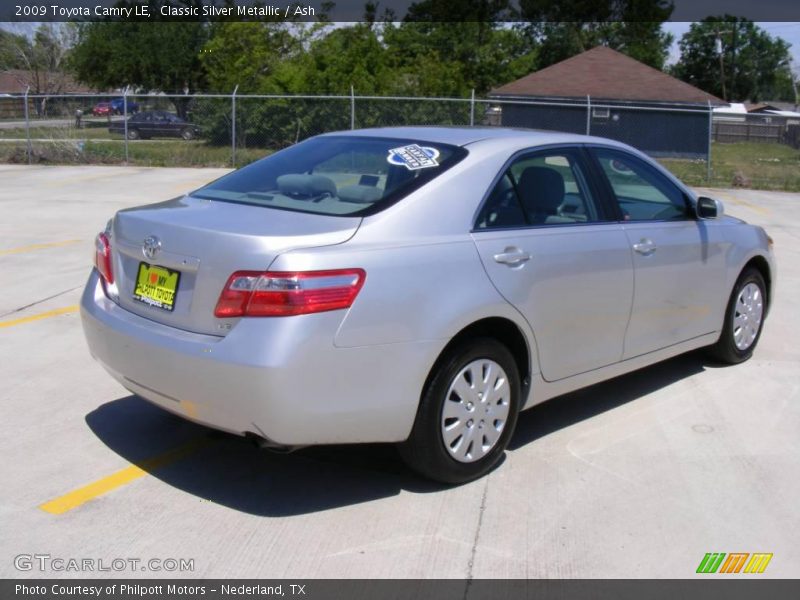 Classic Silver Metallic / Ash 2009 Toyota Camry LE