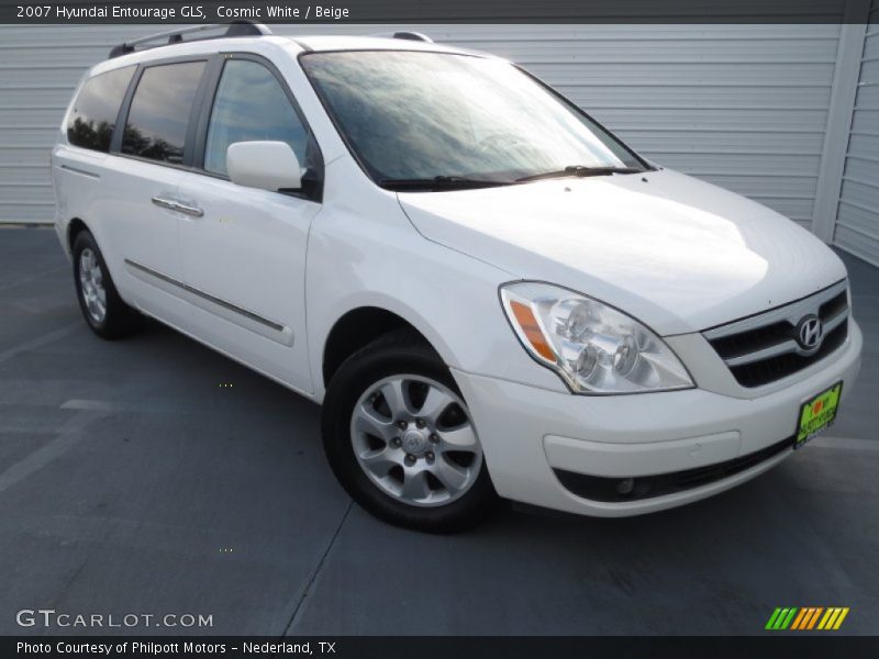 Cosmic White / Beige 2007 Hyundai Entourage GLS