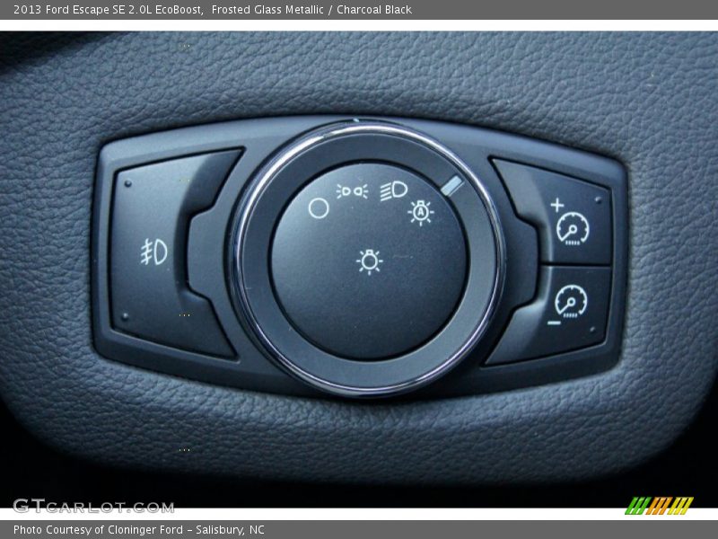 Frosted Glass Metallic / Charcoal Black 2013 Ford Escape SE 2.0L EcoBoost