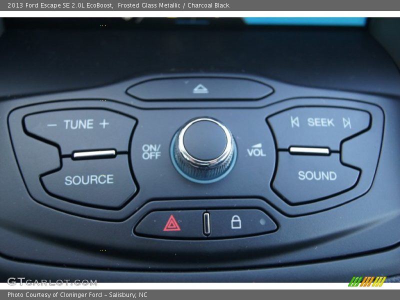 Frosted Glass Metallic / Charcoal Black 2013 Ford Escape SE 2.0L EcoBoost