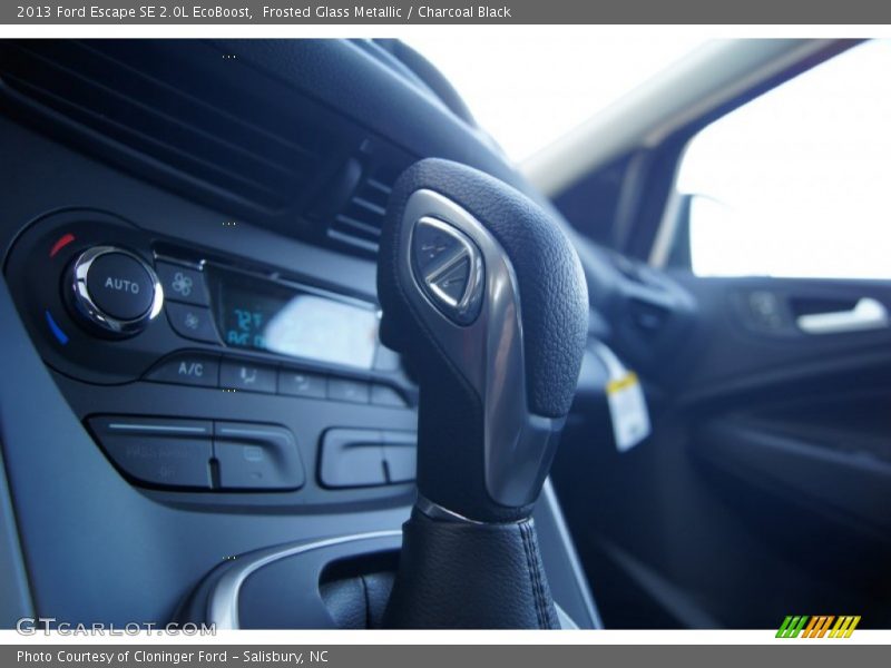 Frosted Glass Metallic / Charcoal Black 2013 Ford Escape SE 2.0L EcoBoost