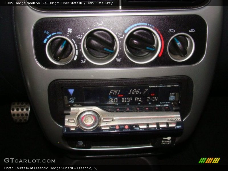 Bright Silver Metallic / Dark Slate Gray 2005 Dodge Neon SRT-4