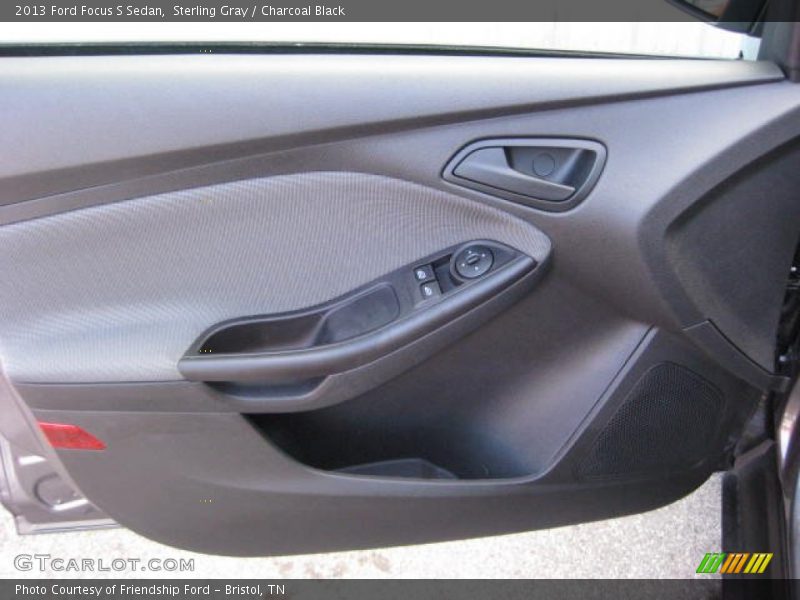 Sterling Gray / Charcoal Black 2013 Ford Focus S Sedan