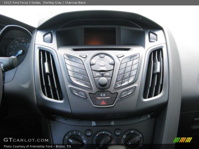 Sterling Gray / Charcoal Black 2013 Ford Focus S Sedan