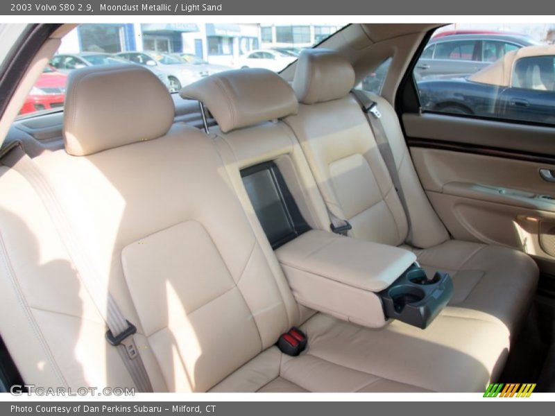 Moondust Metallic / Light Sand 2003 Volvo S80 2.9