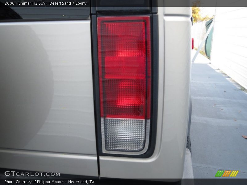 Desert Sand / Ebony 2006 Hummer H2 SUV