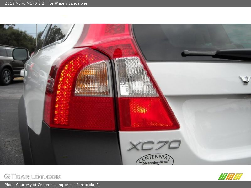 Ice White / Sandstone 2013 Volvo XC70 3.2