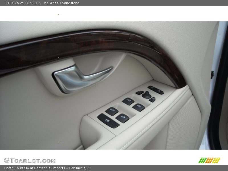 Controls of 2013 XC70 3.2