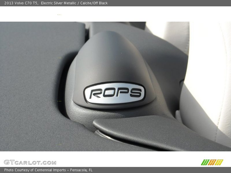 Electric Silver Metallic / Calcite/Off Black 2013 Volvo C70 T5