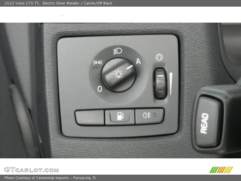 Electric Silver Metallic / Calcite/Off Black 2013 Volvo C70 T5