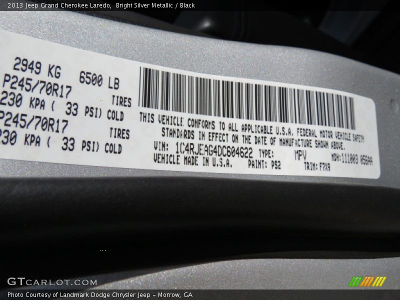 Bright Silver Metallic / Black 2013 Jeep Grand Cherokee Laredo