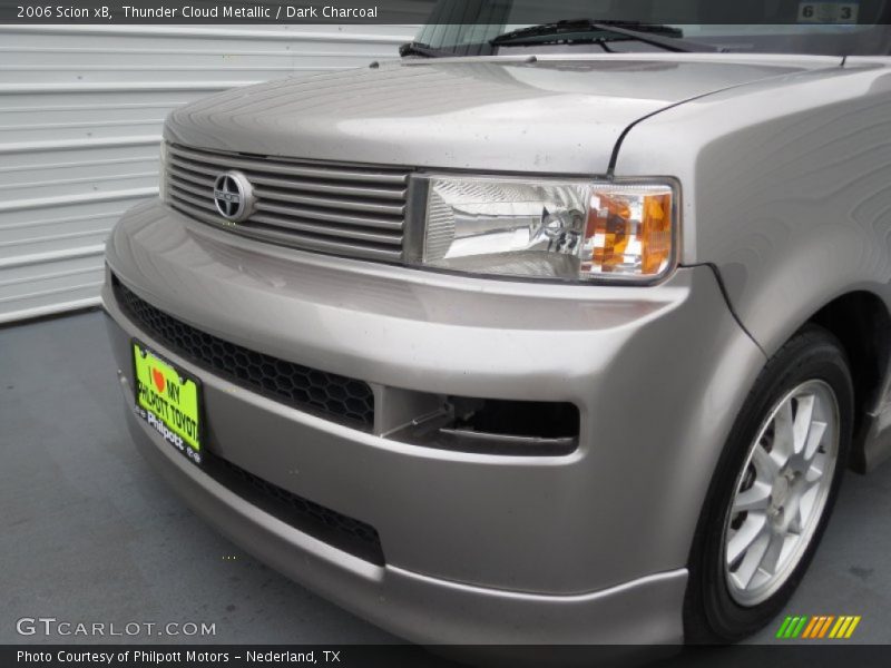 Thunder Cloud Metallic / Dark Charcoal 2006 Scion xB