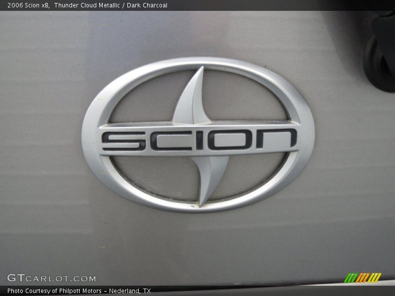 Thunder Cloud Metallic / Dark Charcoal 2006 Scion xB