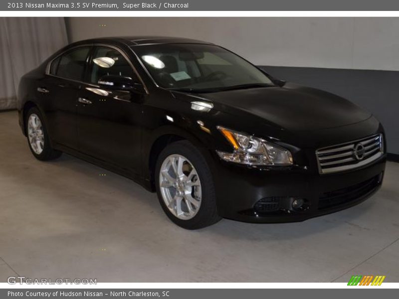 Super Black / Charcoal 2013 Nissan Maxima 3.5 SV Premium