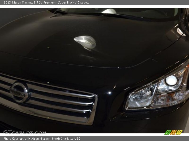 Super Black / Charcoal 2013 Nissan Maxima 3.5 SV Premium