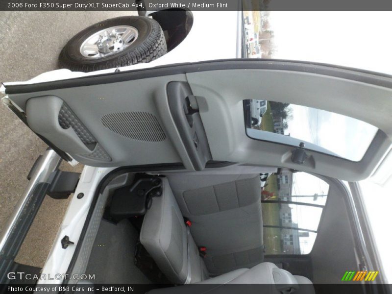 Oxford White / Medium Flint 2006 Ford F350 Super Duty XLT SuperCab 4x4