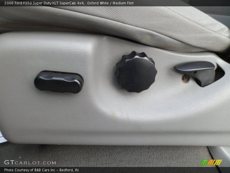 Oxford White / Medium Flint 2006 Ford F350 Super Duty XLT SuperCab 4x4