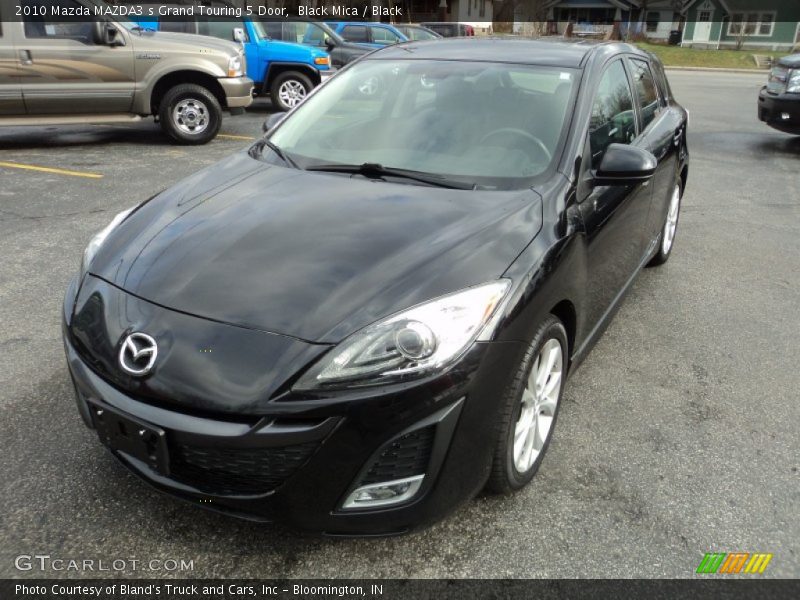 Black Mica / Black 2010 Mazda MAZDA3 s Grand Touring 5 Door