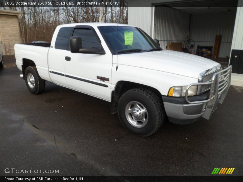 Front 3/4 View of 2001 Ram 2500 SLT Quad Cab