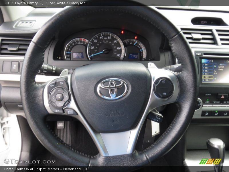 Super White / Black/Ash 2012 Toyota Camry SE