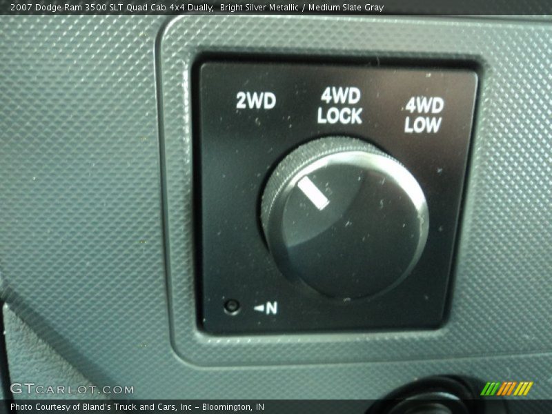 Bright Silver Metallic / Medium Slate Gray 2007 Dodge Ram 3500 SLT Quad Cab 4x4 Dually