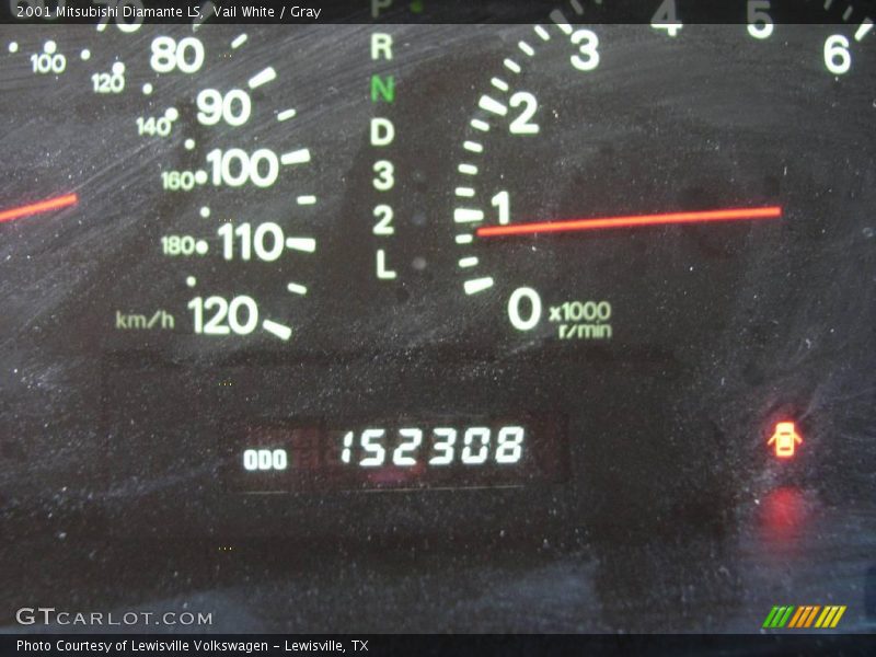 Vail White / Gray 2001 Mitsubishi Diamante LS