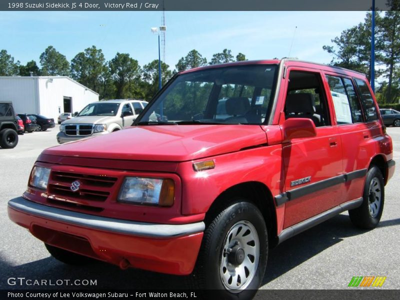 Victory Red / Gray 1998 Suzuki Sidekick JS 4 Door