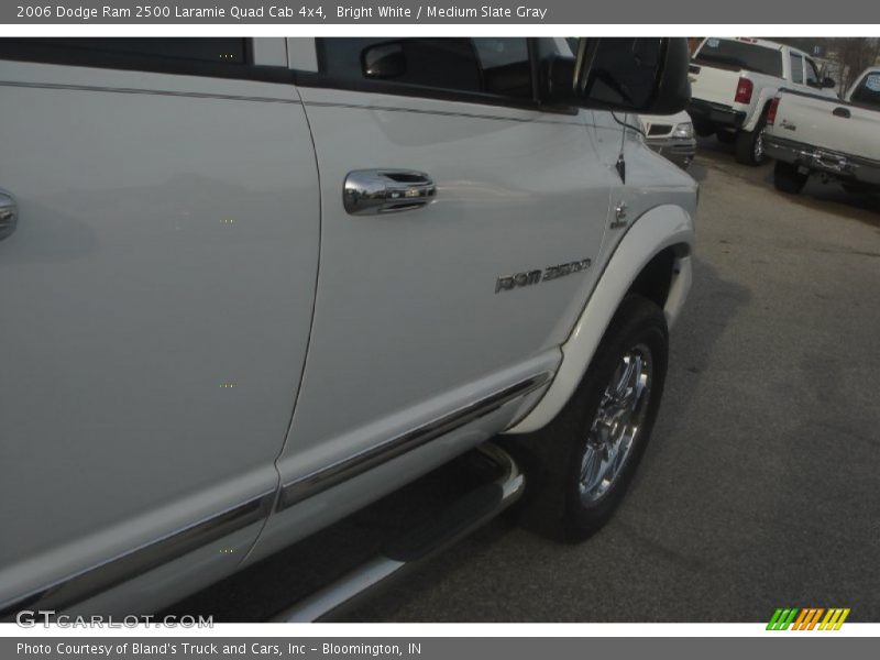 Bright White / Medium Slate Gray 2006 Dodge Ram 2500 Laramie Quad Cab 4x4