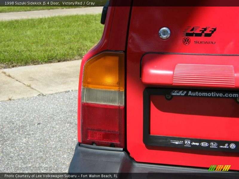 Victory Red / Gray 1998 Suzuki Sidekick JS 4 Door