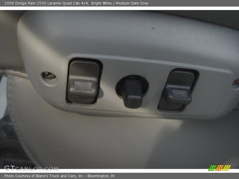Bright White / Medium Slate Gray 2006 Dodge Ram 2500 Laramie Quad Cab 4x4