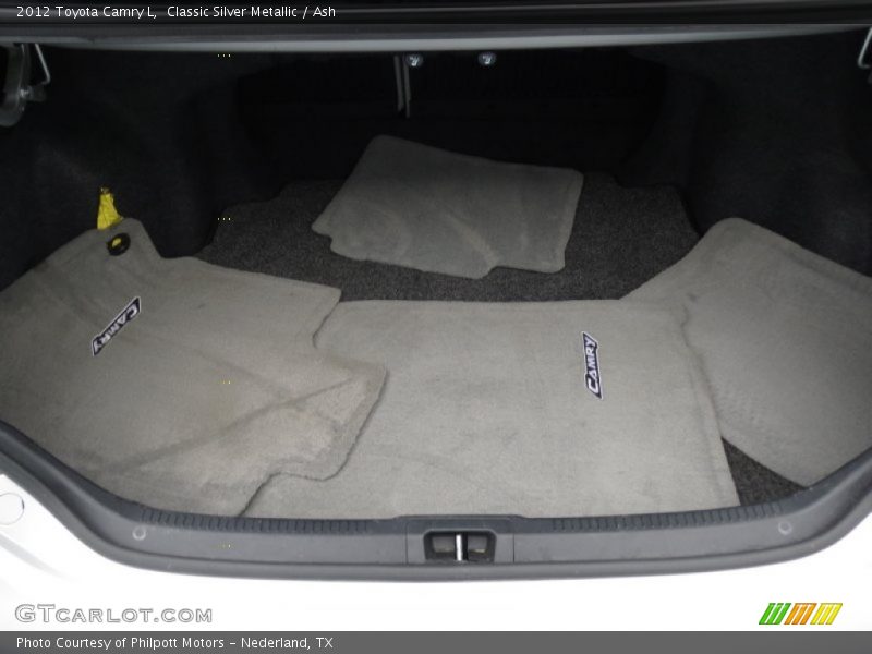 Classic Silver Metallic / Ash 2012 Toyota Camry L