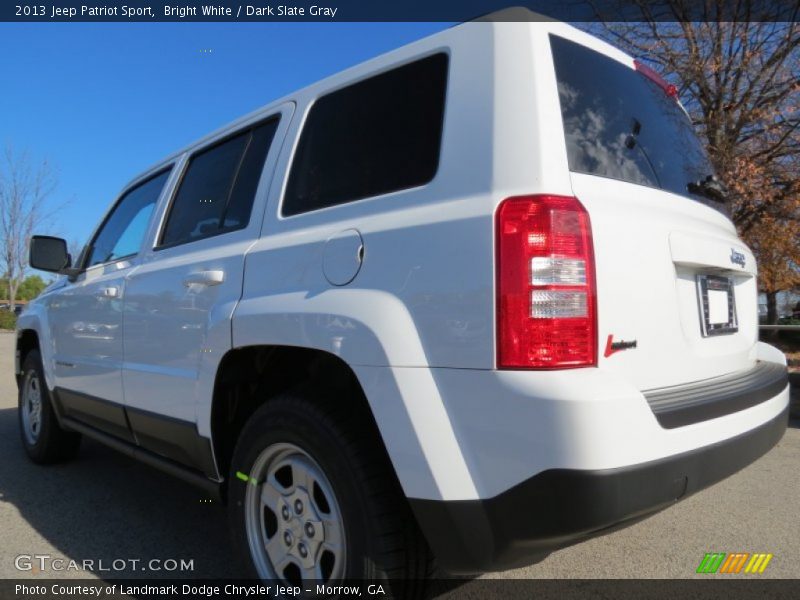 Bright White / Dark Slate Gray 2013 Jeep Patriot Sport