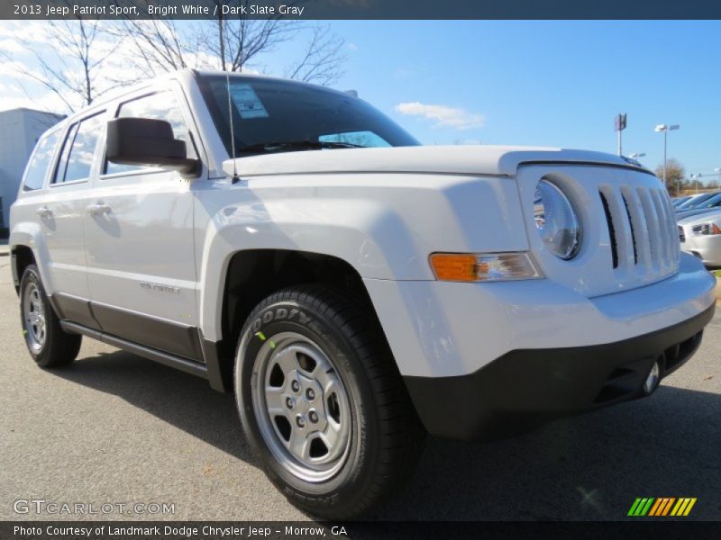 Bright White / Dark Slate Gray 2013 Jeep Patriot Sport