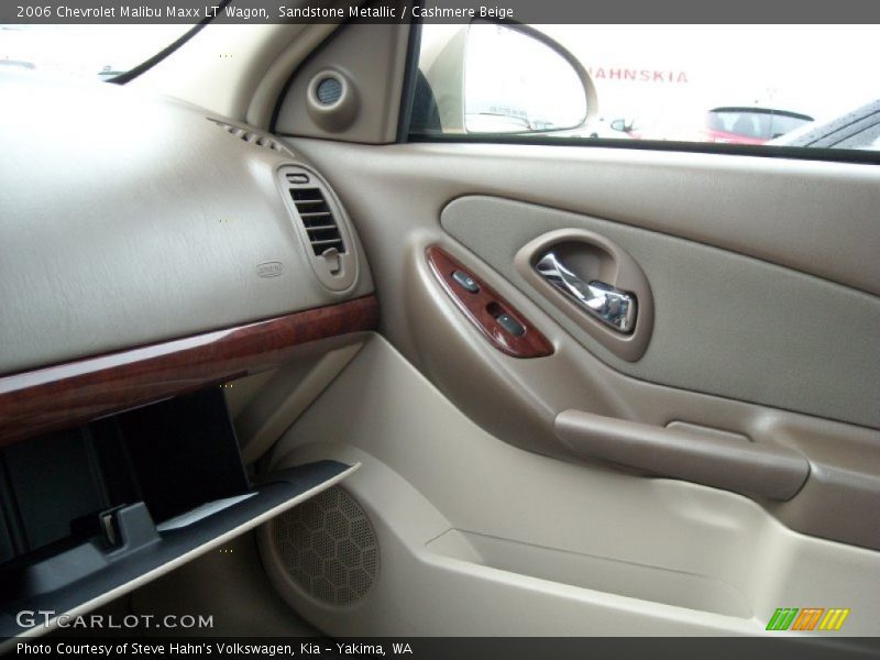 Sandstone Metallic / Cashmere Beige 2006 Chevrolet Malibu Maxx LT Wagon