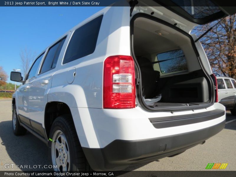 Bright White / Dark Slate Gray 2013 Jeep Patriot Sport