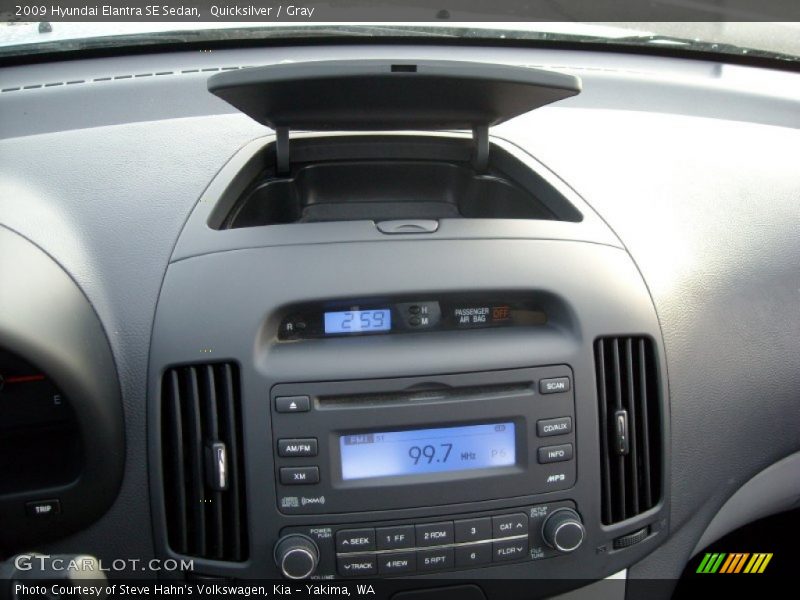 Quicksilver / Gray 2009 Hyundai Elantra SE Sedan