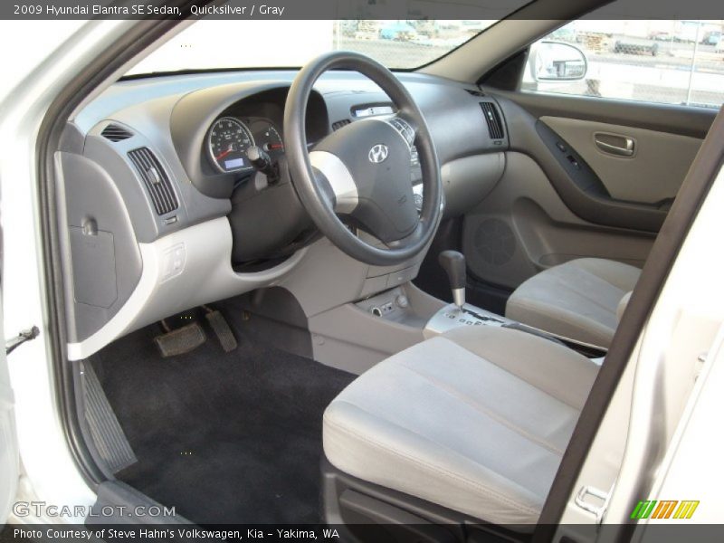 Quicksilver / Gray 2009 Hyundai Elantra SE Sedan