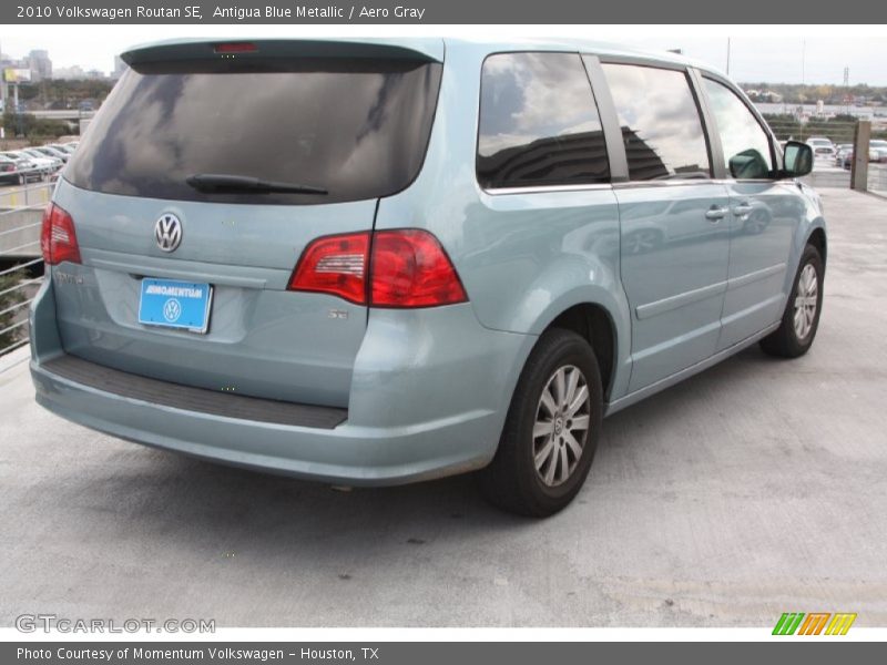 Antigua Blue Metallic / Aero Gray 2010 Volkswagen Routan SE